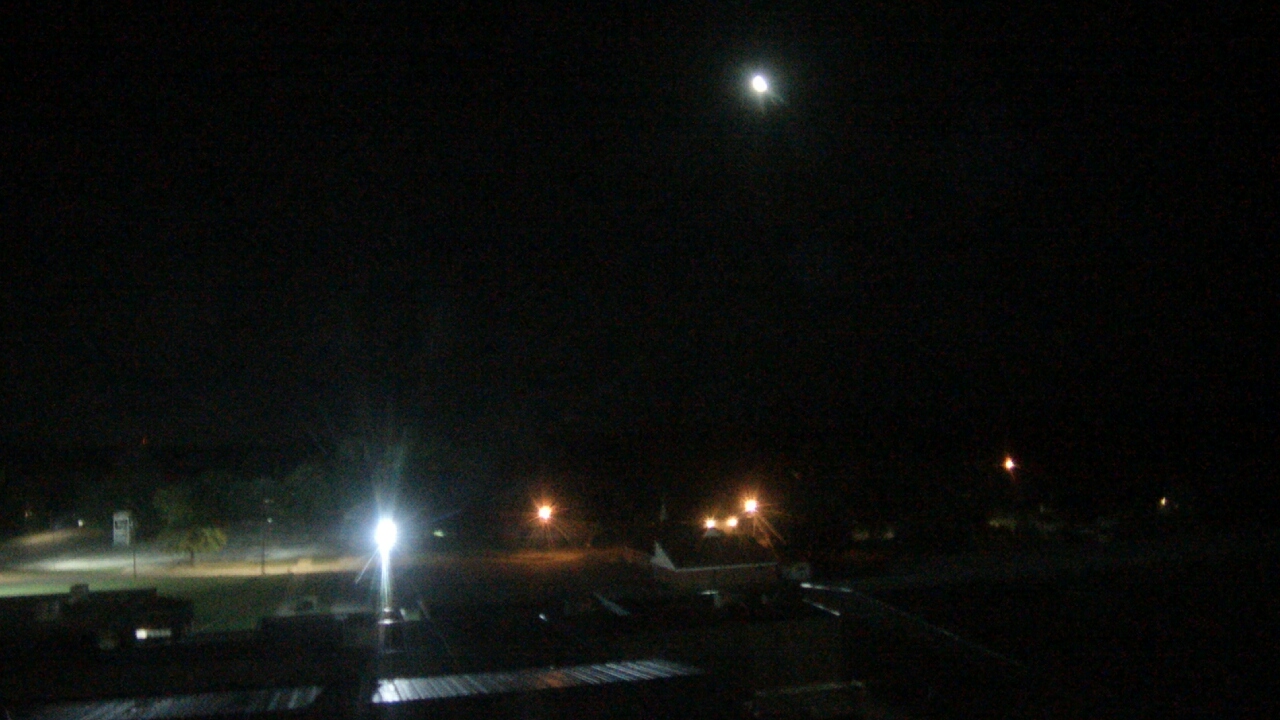 Live Camera from Alma Intermediate, Alma, AR 72921