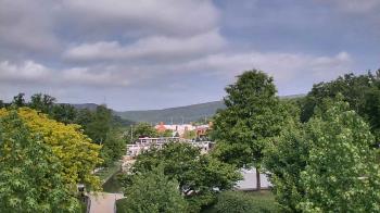 Live Camera from a random camera within the United States