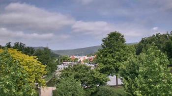 Live Camera from a random camera within the United States