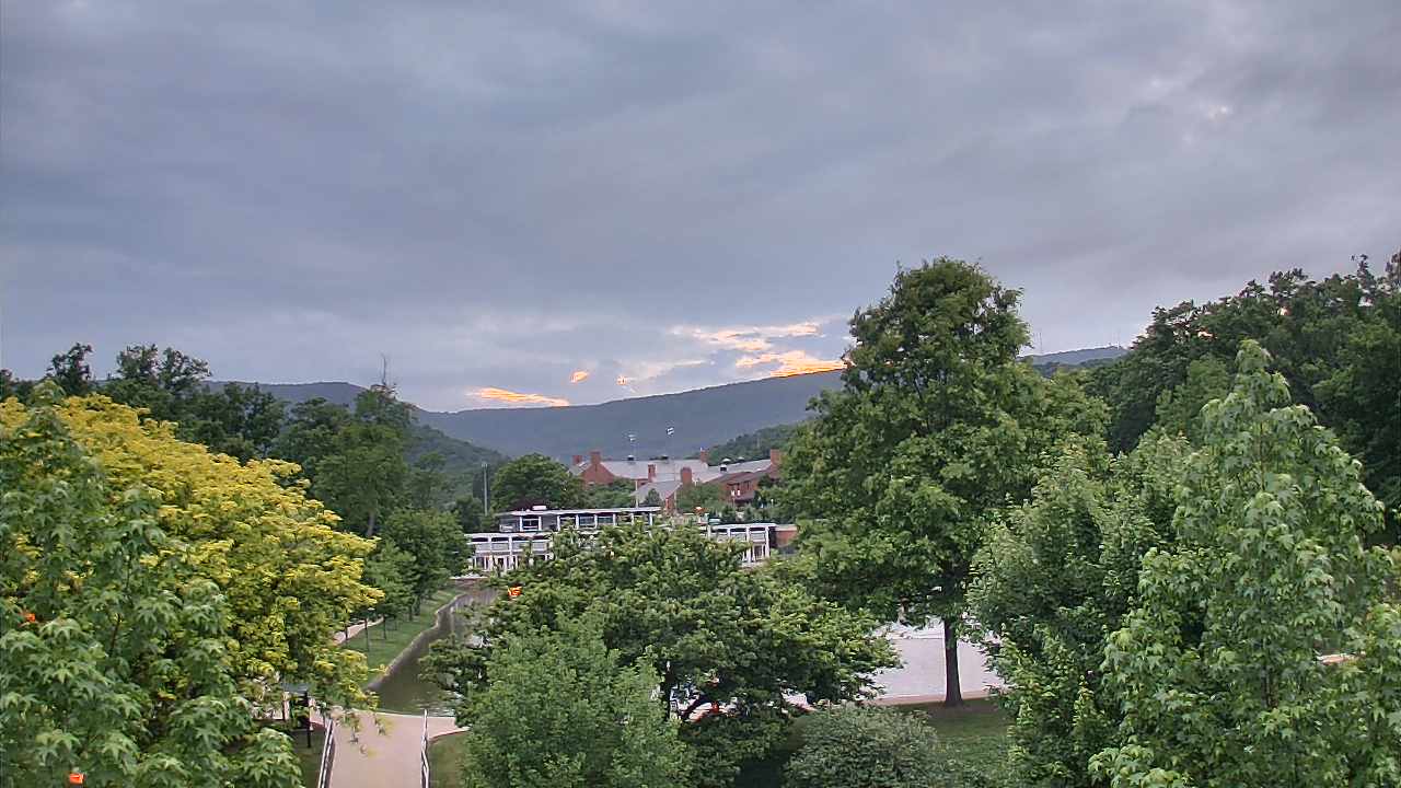 Live Camera from Penn State University Altoona Campus, Altoona, PA 16601
