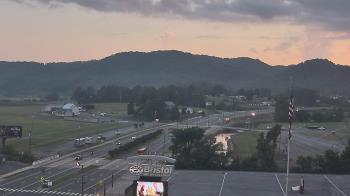 Live Camera from a random camera within the United States
