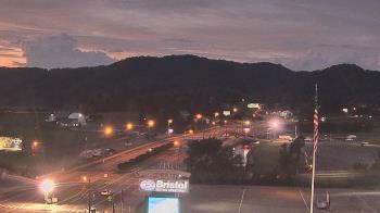 Live Camera from Bristol Motor Speedway, Bristol, TN