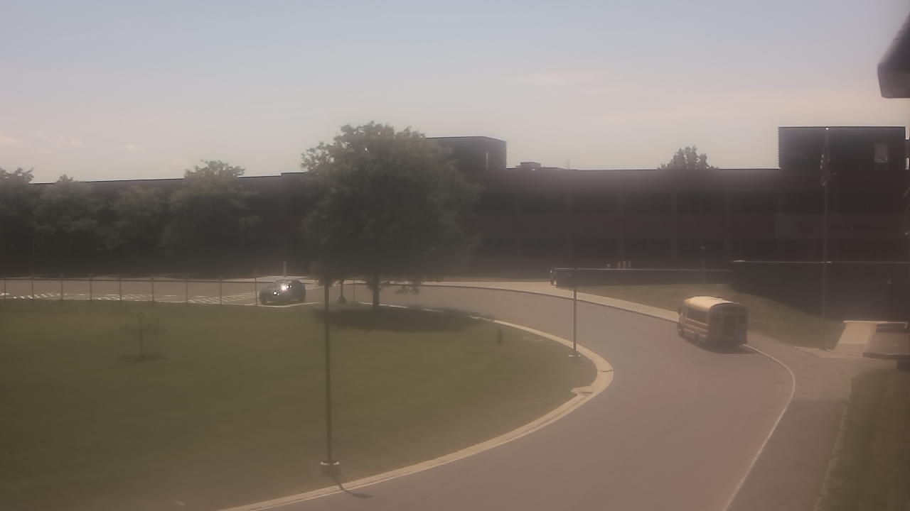 Live Camera from P.V.Moore HS, Central Square, NY 13036