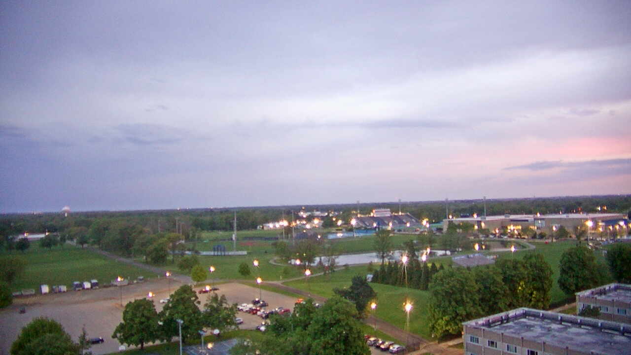 Live Camera from Eastern Illinois University, Charleston, IL 61920