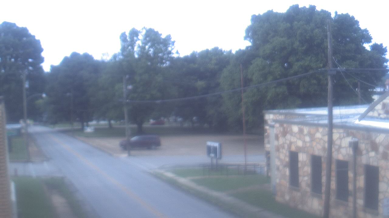 Live Camera from Current River Career Center, Doniphan, MO 63935