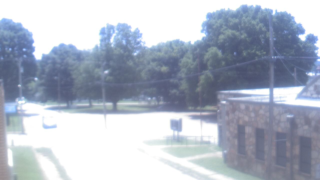 Live Camera from Current River Career Center, Doniphan, MO 63935