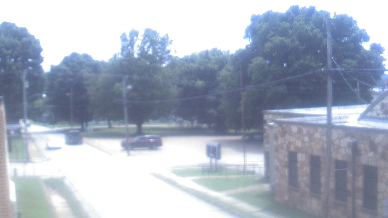 Live Camera from Current River Career Center, Doniphan, MO 63935