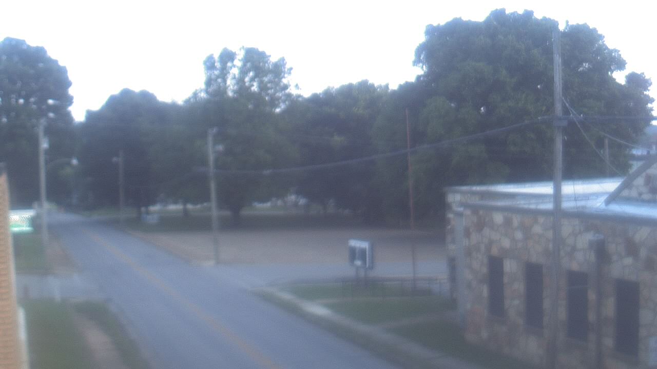 Live Camera from Current River Career Center, Doniphan, MO 63935