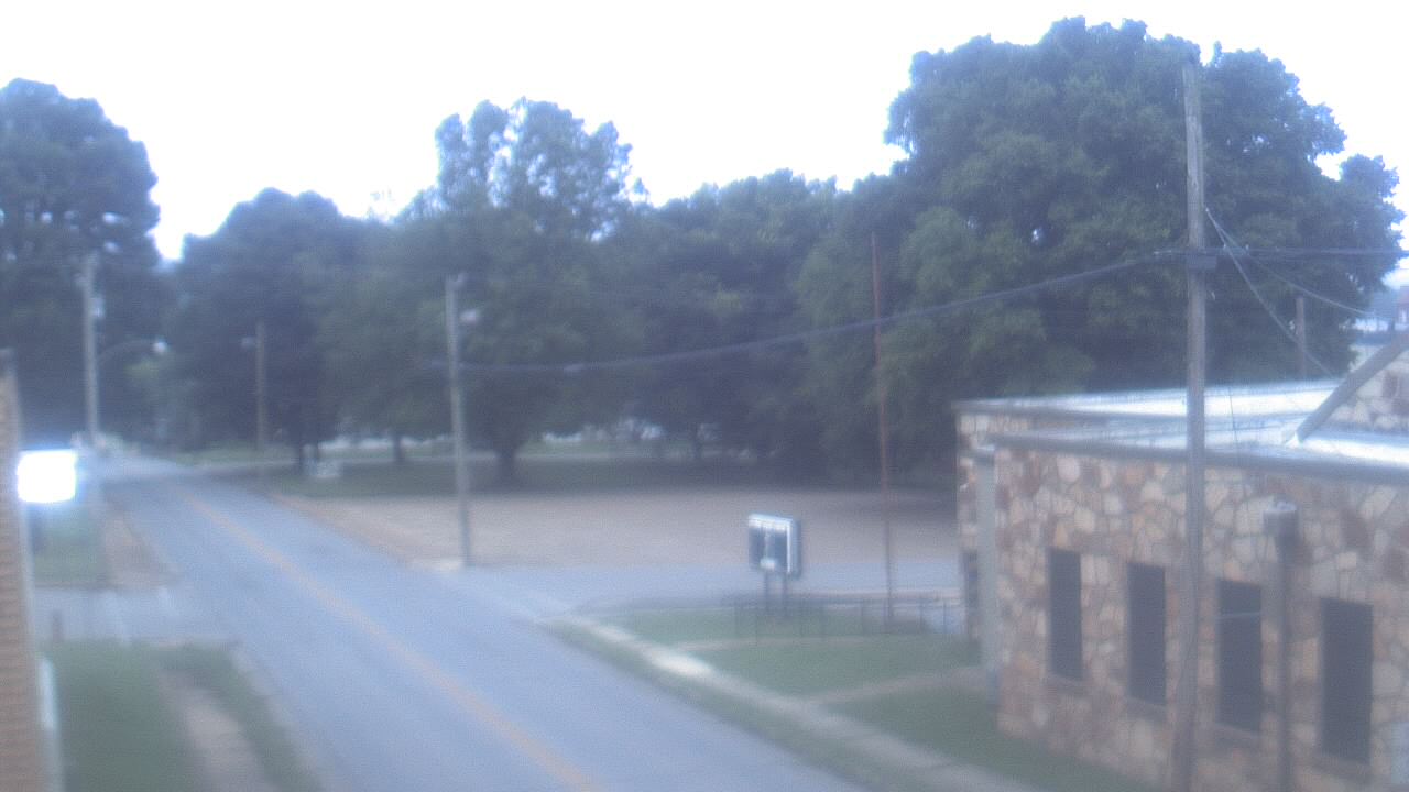 Live Camera from Current River Career Center, Doniphan, MO 63935