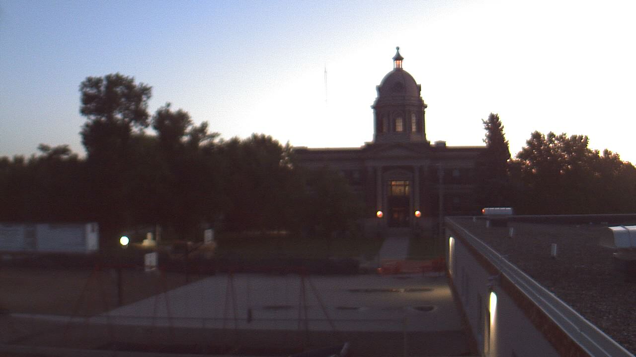 Live Camera from Ellendale HS, Ellendale, ND 58436