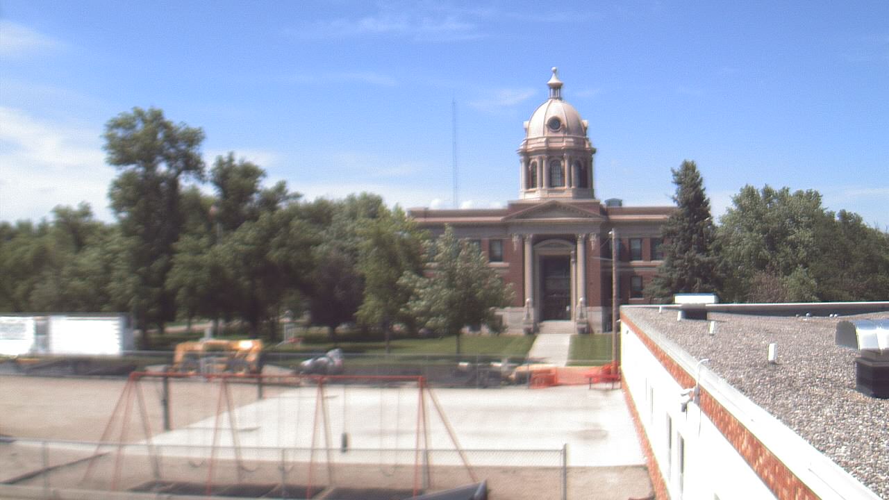 Live Camera from Ellendale HS, Ellendale, ND 58436