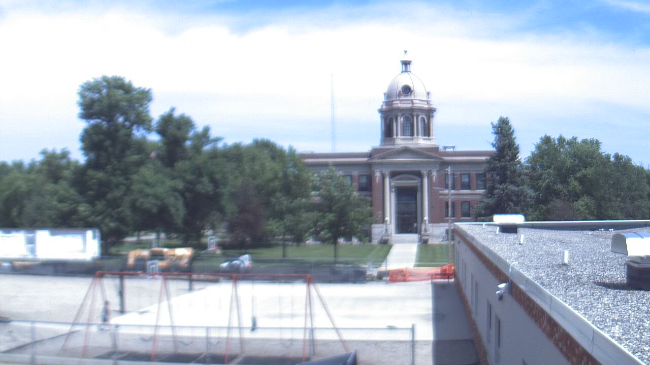 Live Camera from Ellendale HS, Ellendale, ND 58436