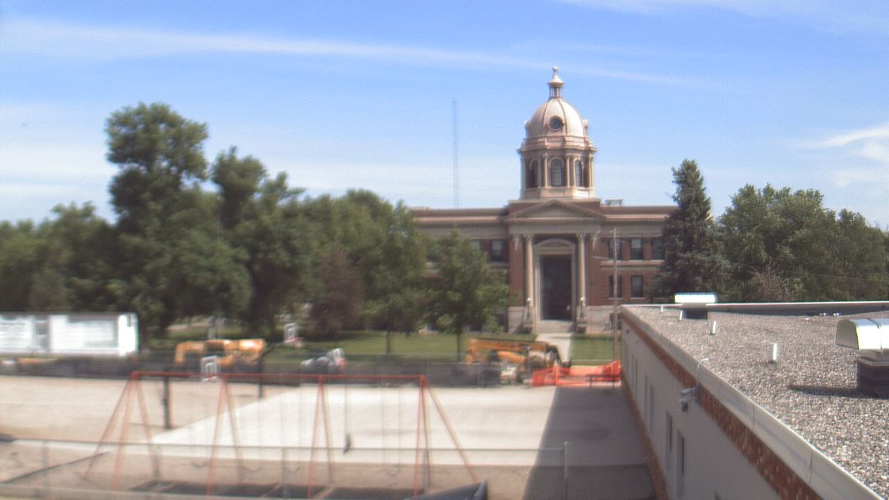 Live Camera from Ellendale HS, Ellendale, ND 58436