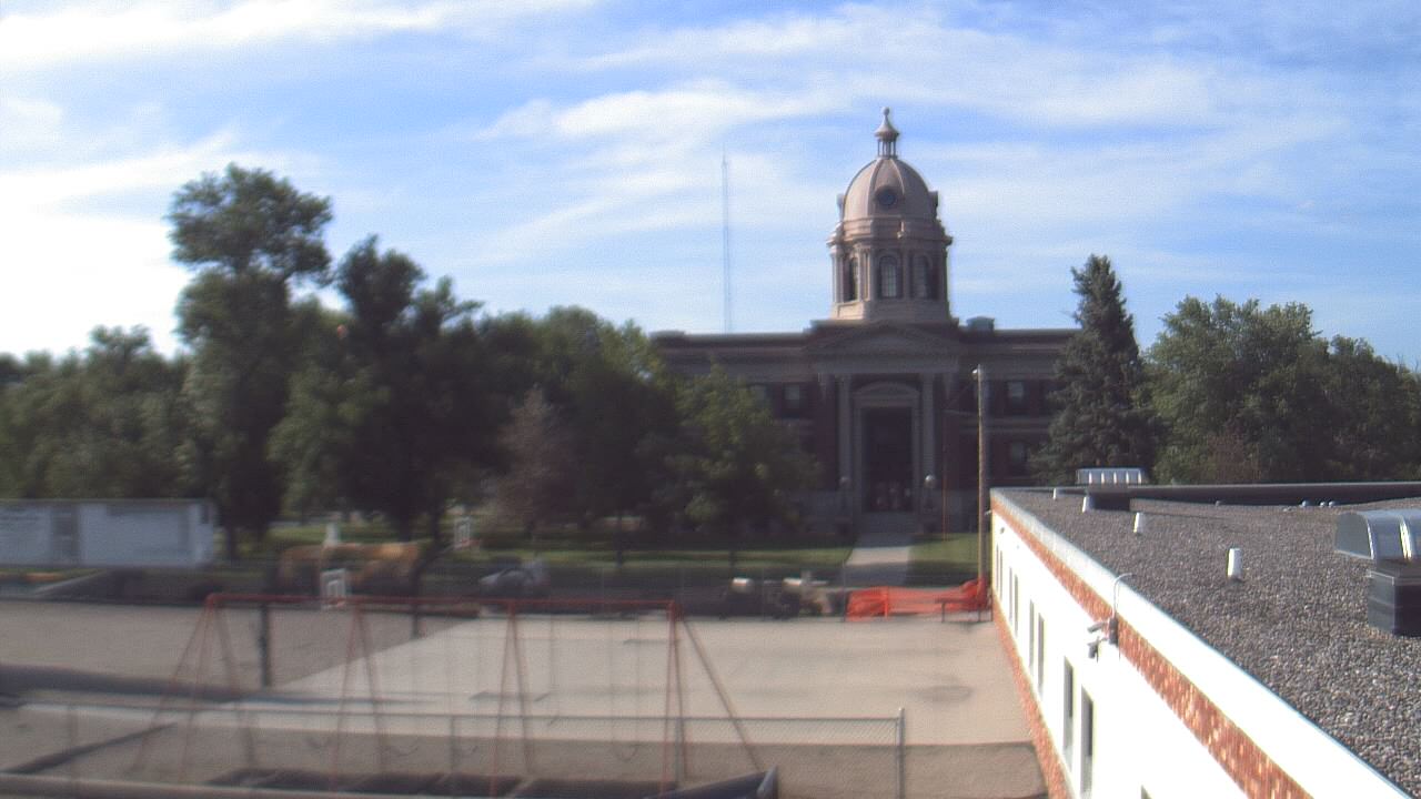 Live Camera from Ellendale HS, Ellendale, ND 58436
