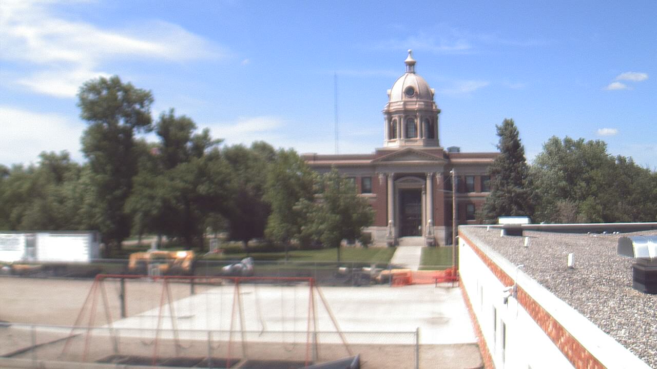 Live Camera from Ellendale HS, Ellendale, ND 58436