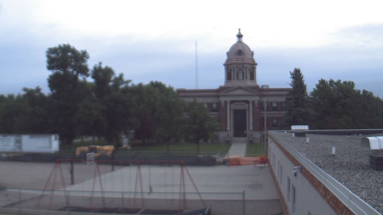 Live Camera from Ellendale HS, Ellendale, ND 58436