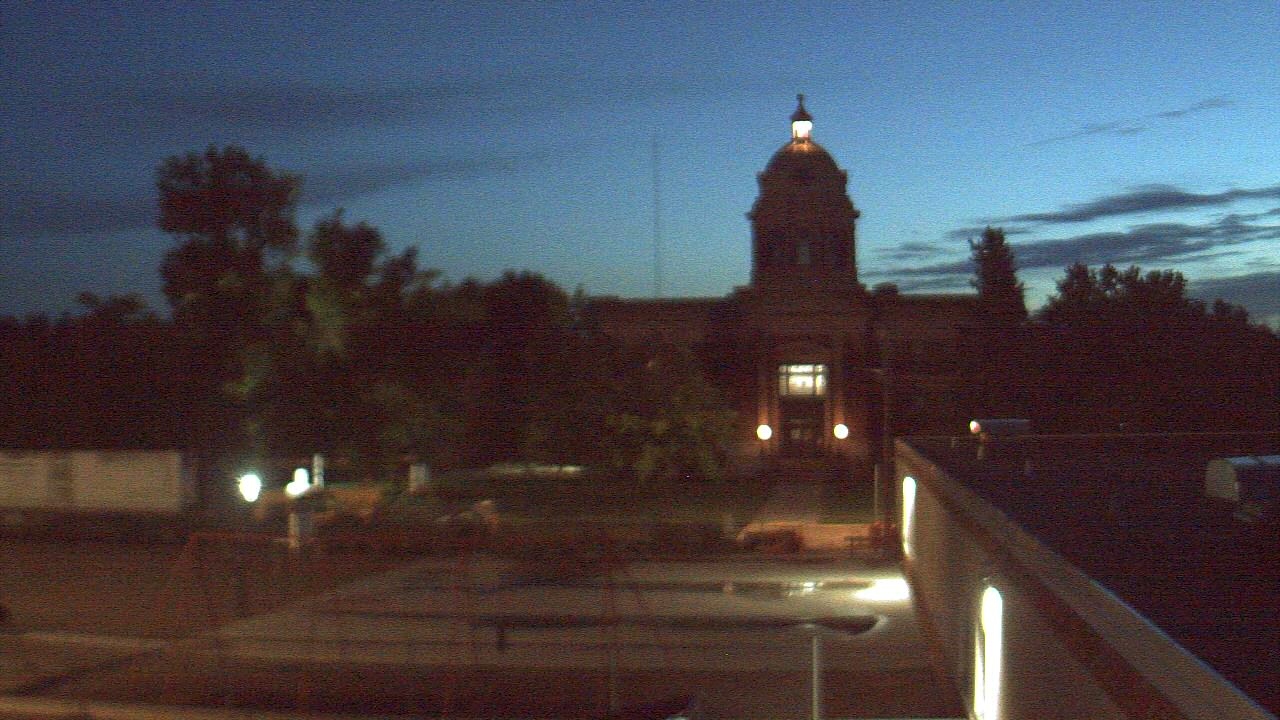 Live Camera from Ellendale HS, Ellendale, ND 58436