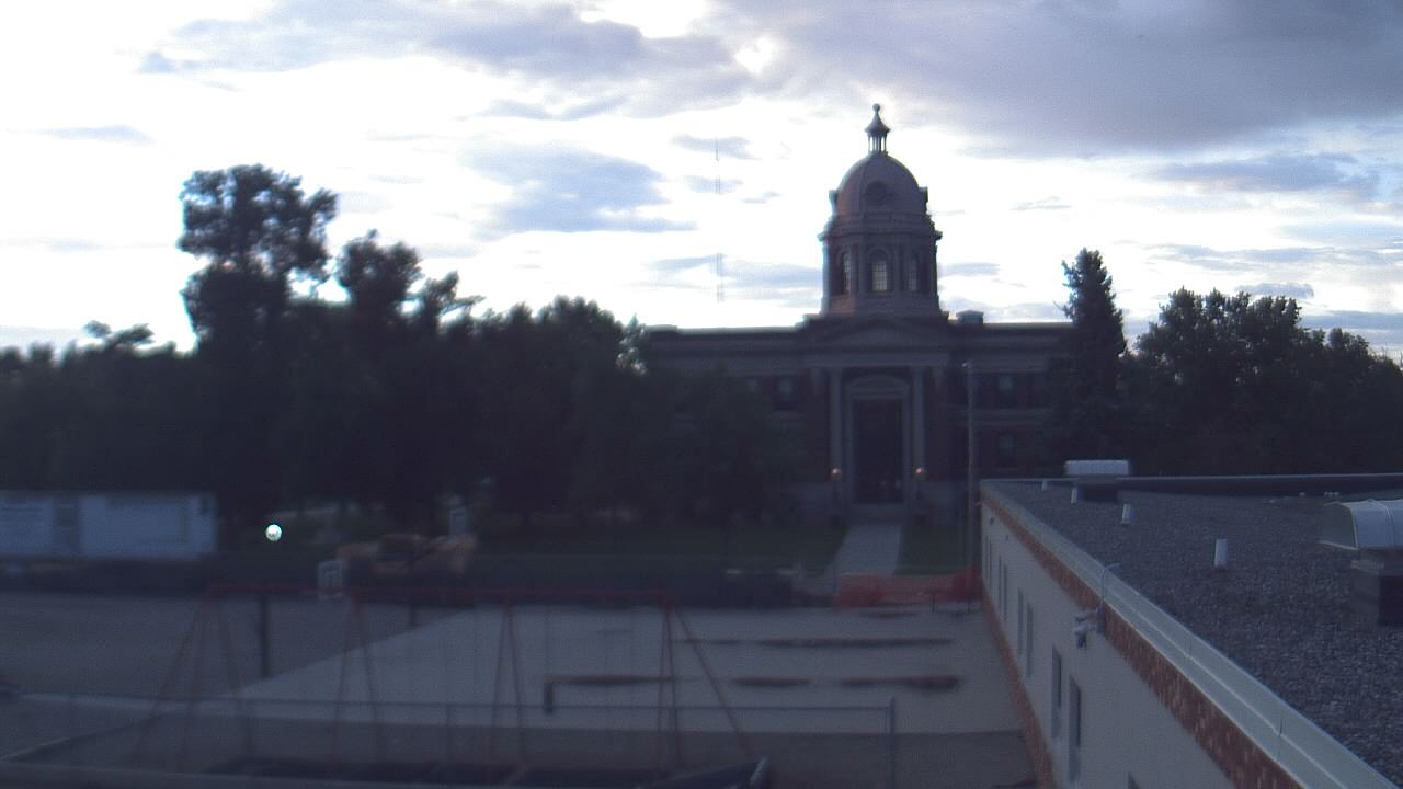 Live Camera from Ellendale HS, Ellendale, ND 58436