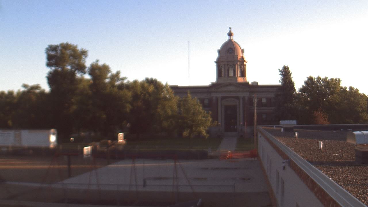 Live Camera from Ellendale HS, Ellendale, ND 58436