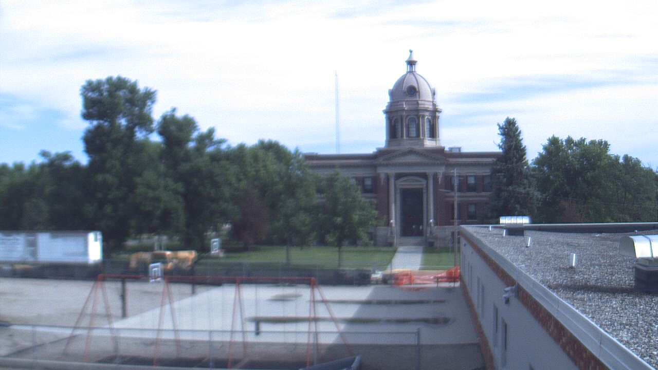 Live Camera from Ellendale HS, Ellendale, ND 58436