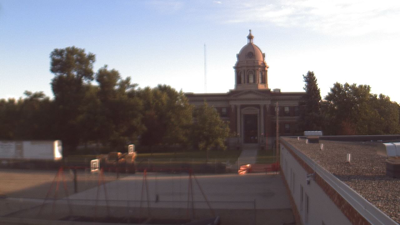 Live Camera from Ellendale HS, Ellendale, ND 58436