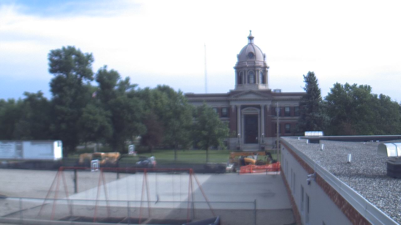Live Camera from Ellendale HS, Ellendale, ND 58436