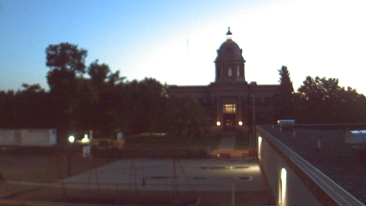 Live Camera from Ellendale HS, Ellendale, ND 58436