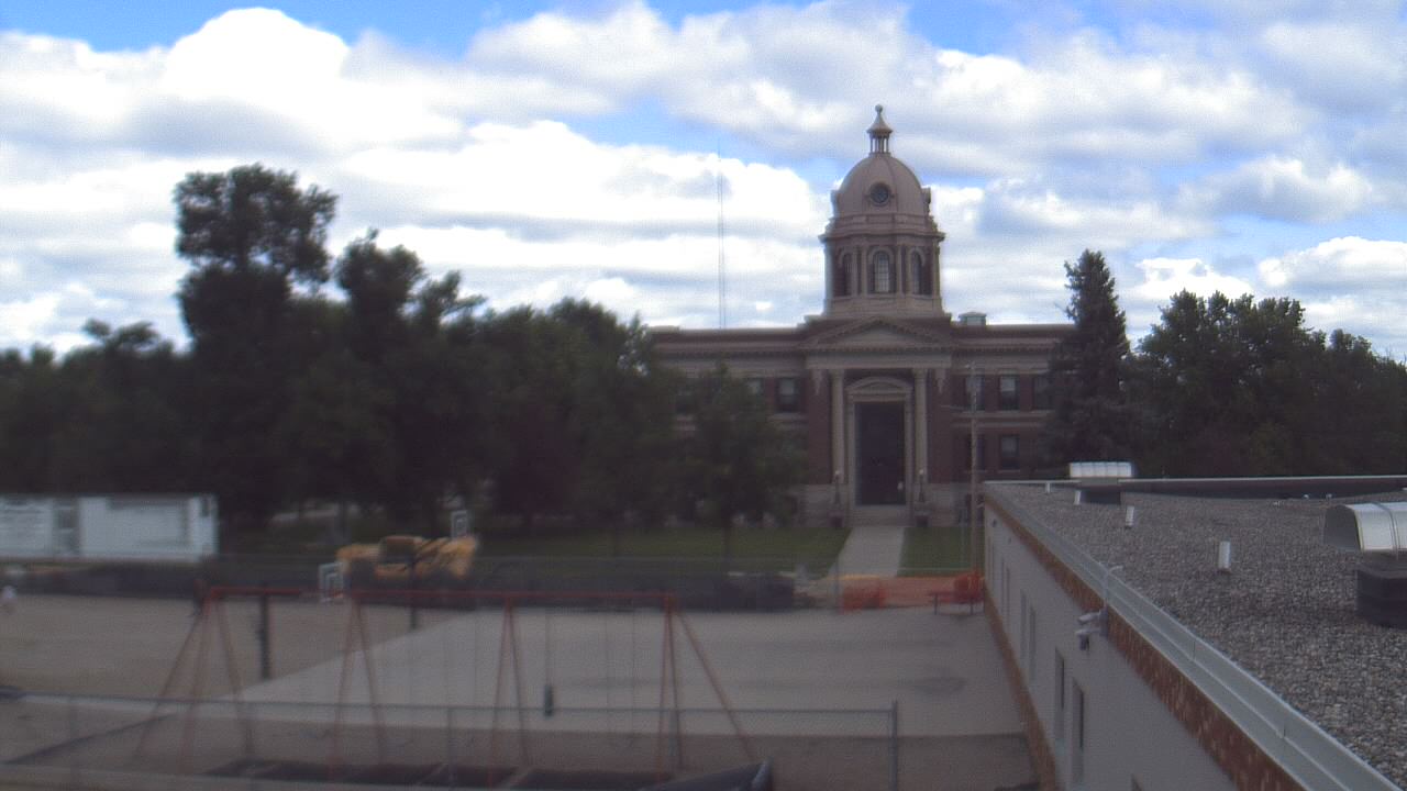 Live Camera from Ellendale HS, Ellendale, ND 58436