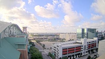 Live Camera from Minute Maid Park, Houston, TX 77002