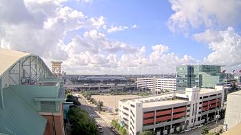 Live Camera from Minute Maid Park, Houston, TX 77002
