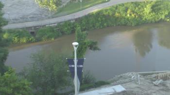 Live Camera from a random camera within the United States