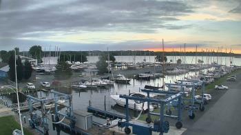 Live Camera from a random camera within the United States