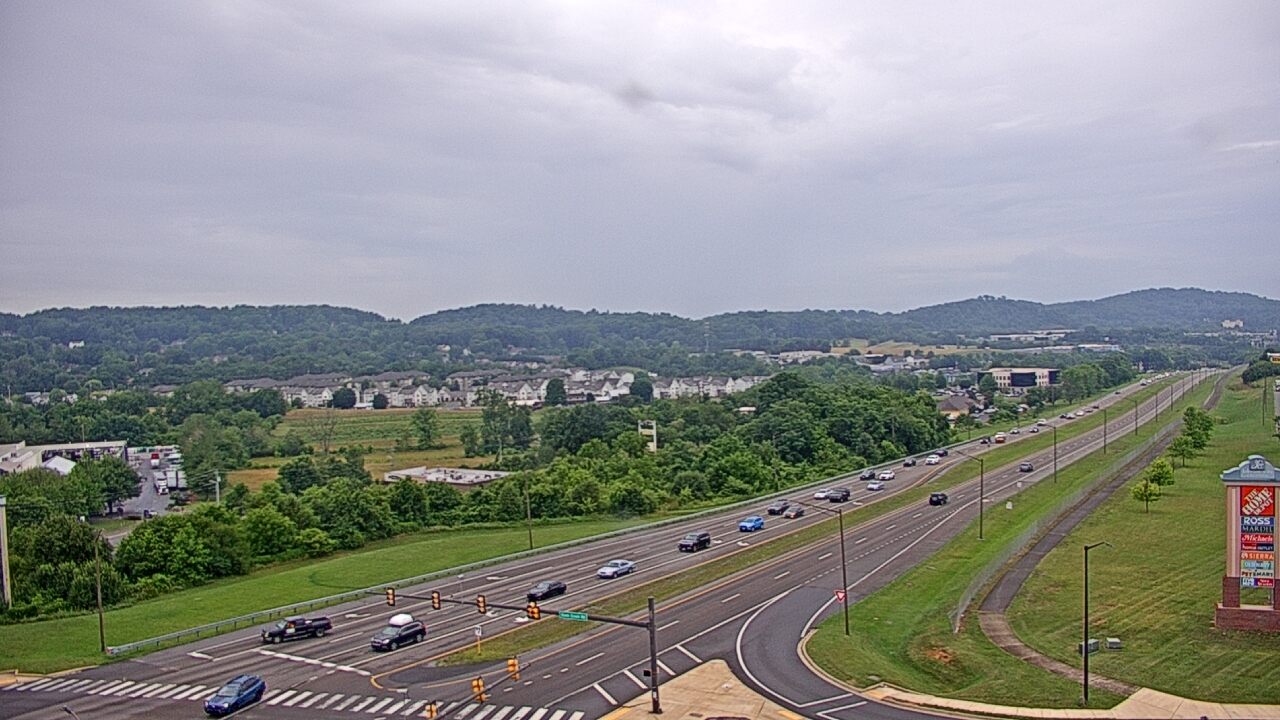 Live Camera from Bank of Tennessee, Johnson City, TN 37604