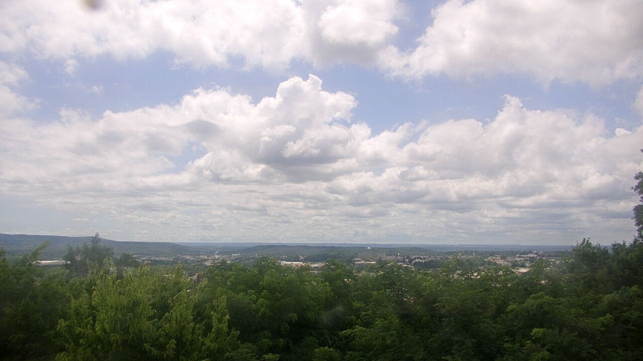 Live Camera from Mt. Sequoyah, Fayetteville, AR 72701