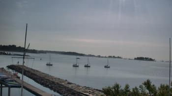 Live Camera from Beach Point Club, Mamaroneck, NY