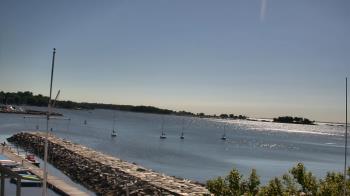 Live Camera from Beach Point Club, Mamaroneck, NY