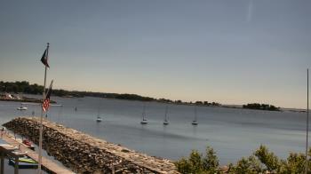 Live Camera from Beach Point Club, Mamaroneck, NY