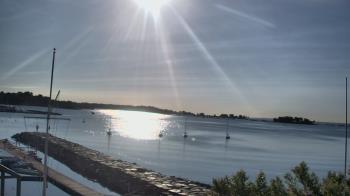 Live Camera from Beach Point Club, Mamaroneck, NY