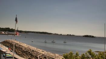 Live Camera from Beach Point Club, Mamaroneck, NY