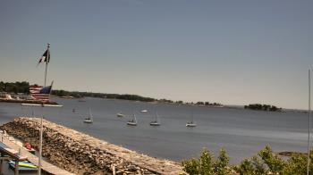 Live Camera from Beach Point Club, Mamaroneck, NY