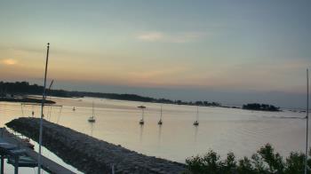 Live Camera from Beach Point Club, Mamaroneck, NY 10543