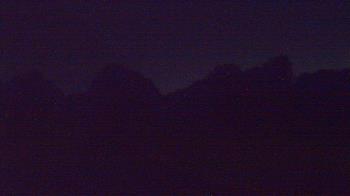Live Camera from a random camera within the United States