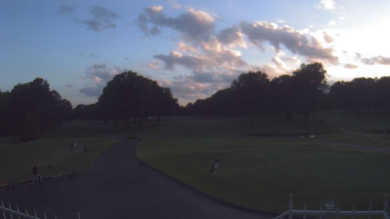 Live Camera from Windyke Country Club, Memphis, TN 38125