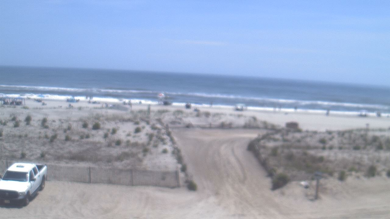 Live Camera from Beach Patrol HQ, Margate City, NJ 08402