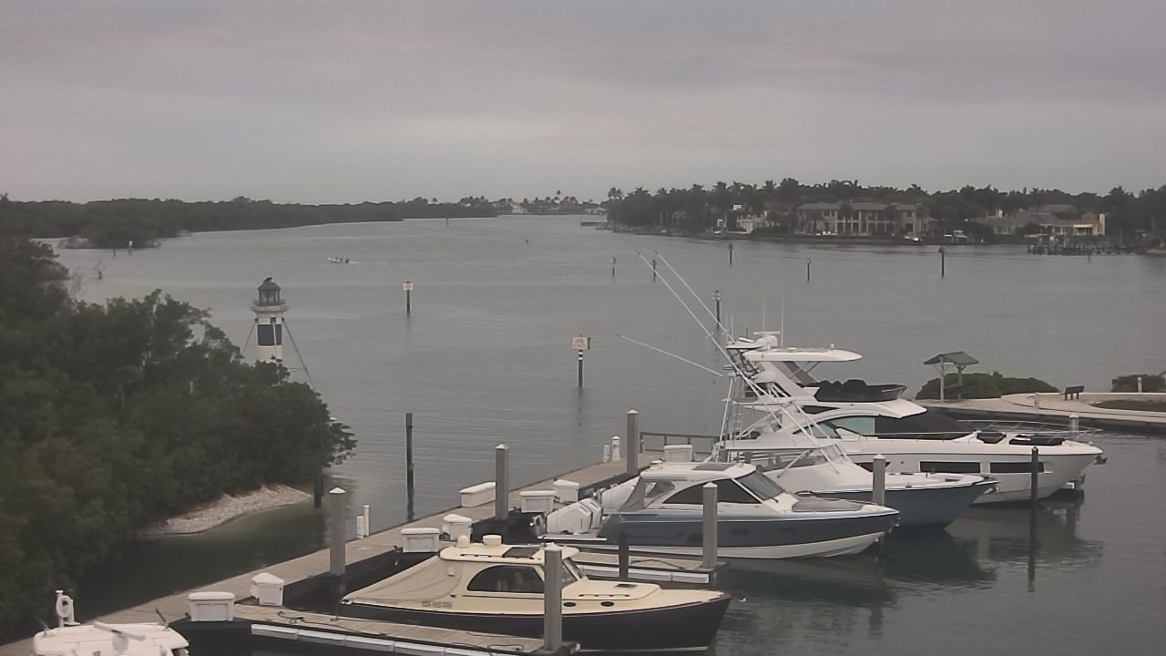 Live Camera from Hamilton Harbor Yacht Club, Naples, FL 34112