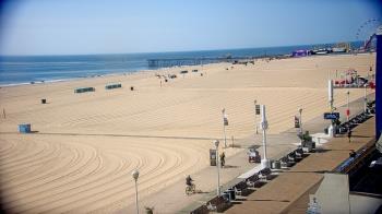 Live Camera from Plim Plaza Hotel, Ocean City, MD