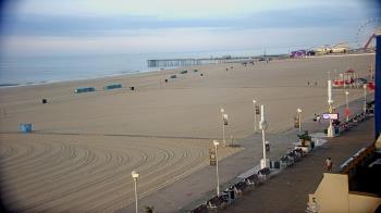 Live Camera from Plim Plaza Hotel, Ocean City, MD