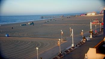 Live Camera from Plim Plaza Hotel, Ocean City, MD