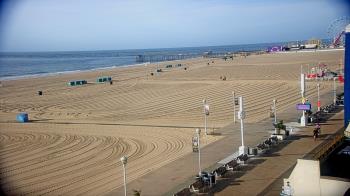 Live Camera from Plim Plaza Hotel, Ocean City, MD