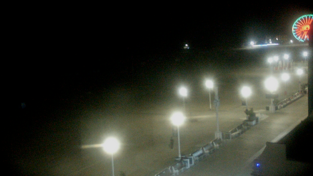 Live Camera from Plim Plaza Hotel, Ocean City, MD 21842